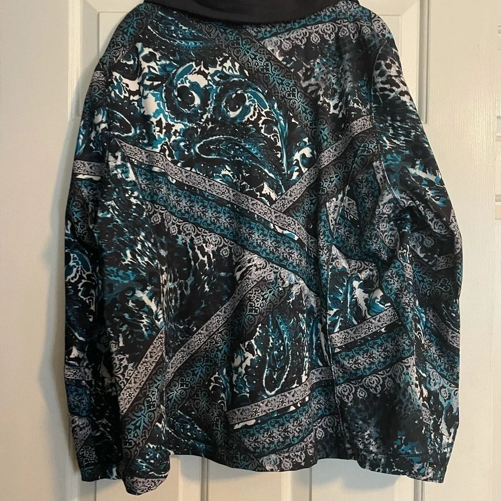 JM Collection Jacket - Picture 2 of 3